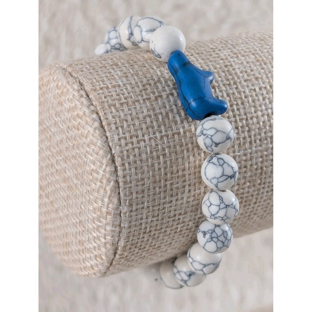 White Howlite Bead Stretch Bracelet Blue‎ Bear Charm Boho Yoga